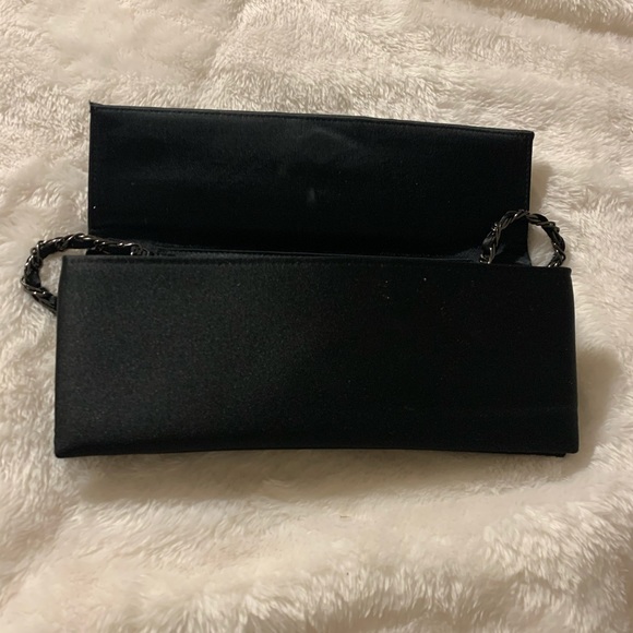 Clutch/purse - Picture 3 of 3